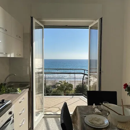 Rivamare 3 Locali Di Fronte Al Mare